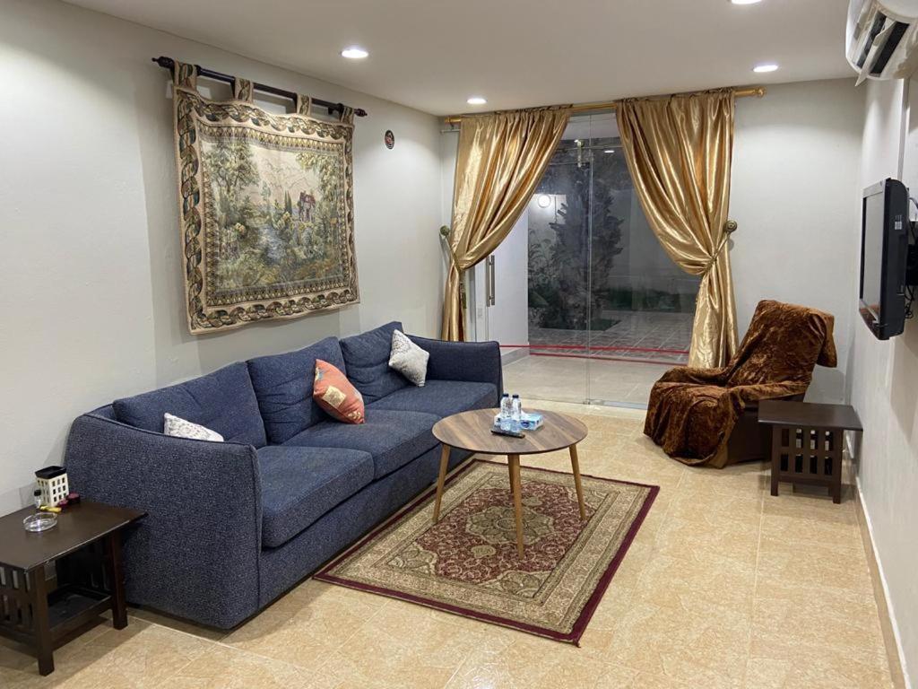 Masaken Alkenan Apartment Yanbu Exterior photo