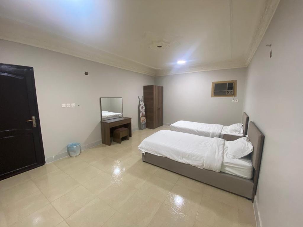 Masaken Alkenan Apartment Yanbu Exterior photo